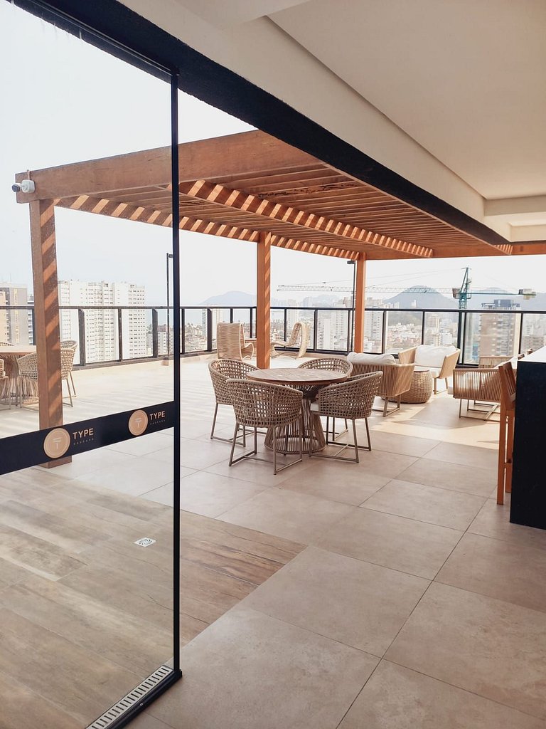 Refúgio Exclusivo a poucas quadras da Praia! Piscina com vis