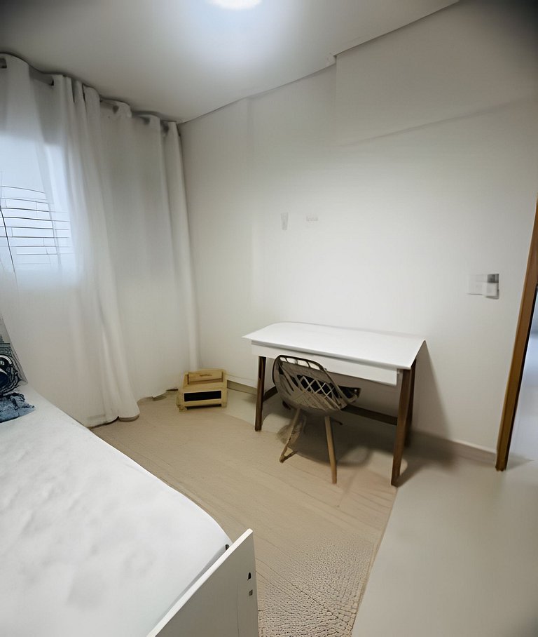 A melhor opção na Praia Enseada! (GJA002)