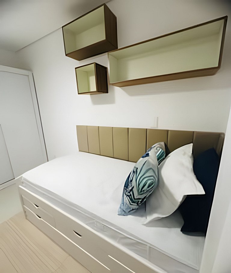 A melhor opção na Praia Enseada! (GJA002)