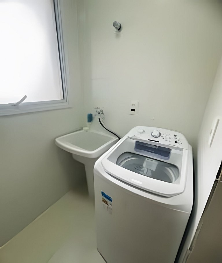 A melhor opção na Praia Enseada! (GJA002)