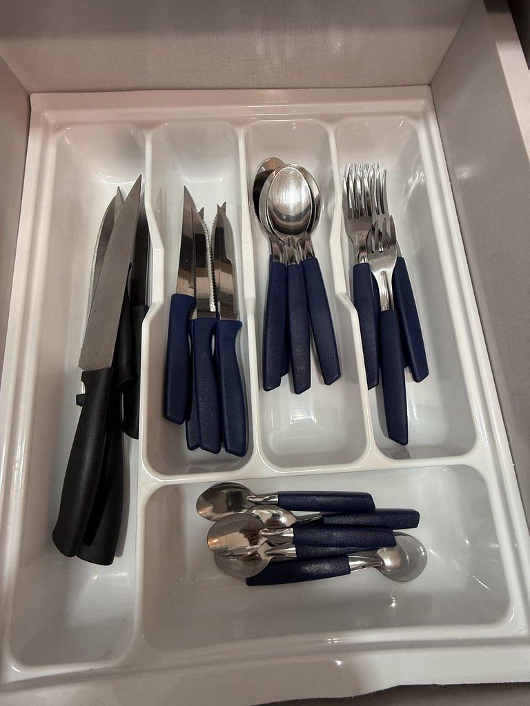 Perto da Praia! Piscina com vista p/ mar (GJA001)