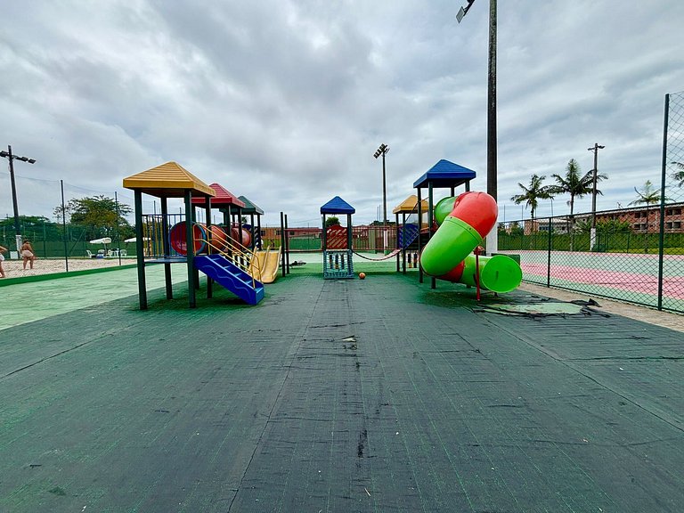 Lazer completíssimo, há 8 min da praia, natureza