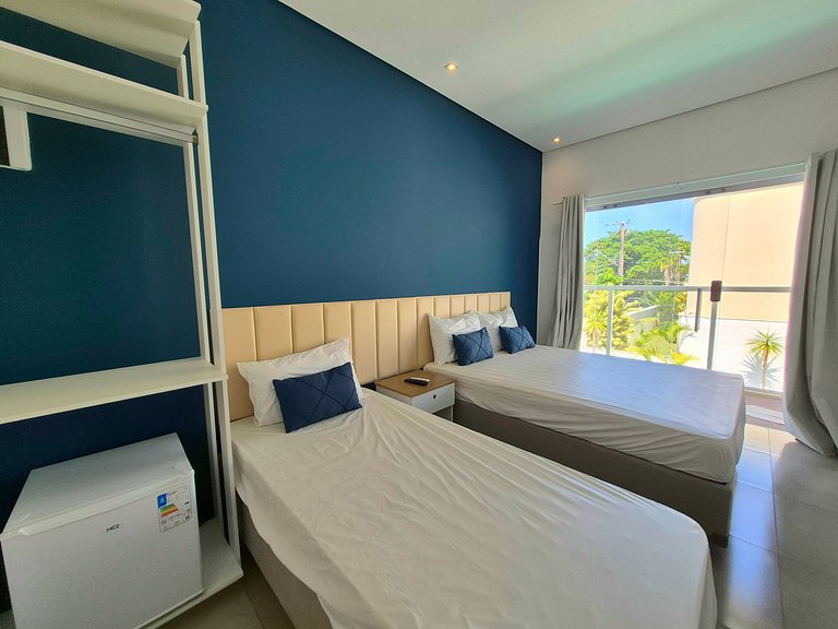 Apenas 1 Quadras da Praia da Enseada, com Piscina